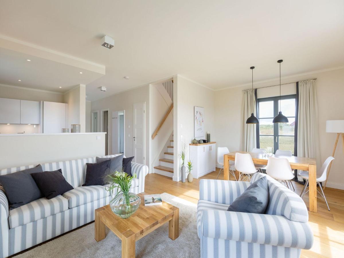 Reetland Am Meer - Premium Reetdachvilla Mit 2 Schlafzimmern, Sauna Und Kamin E04 Dranske Extérieur photo