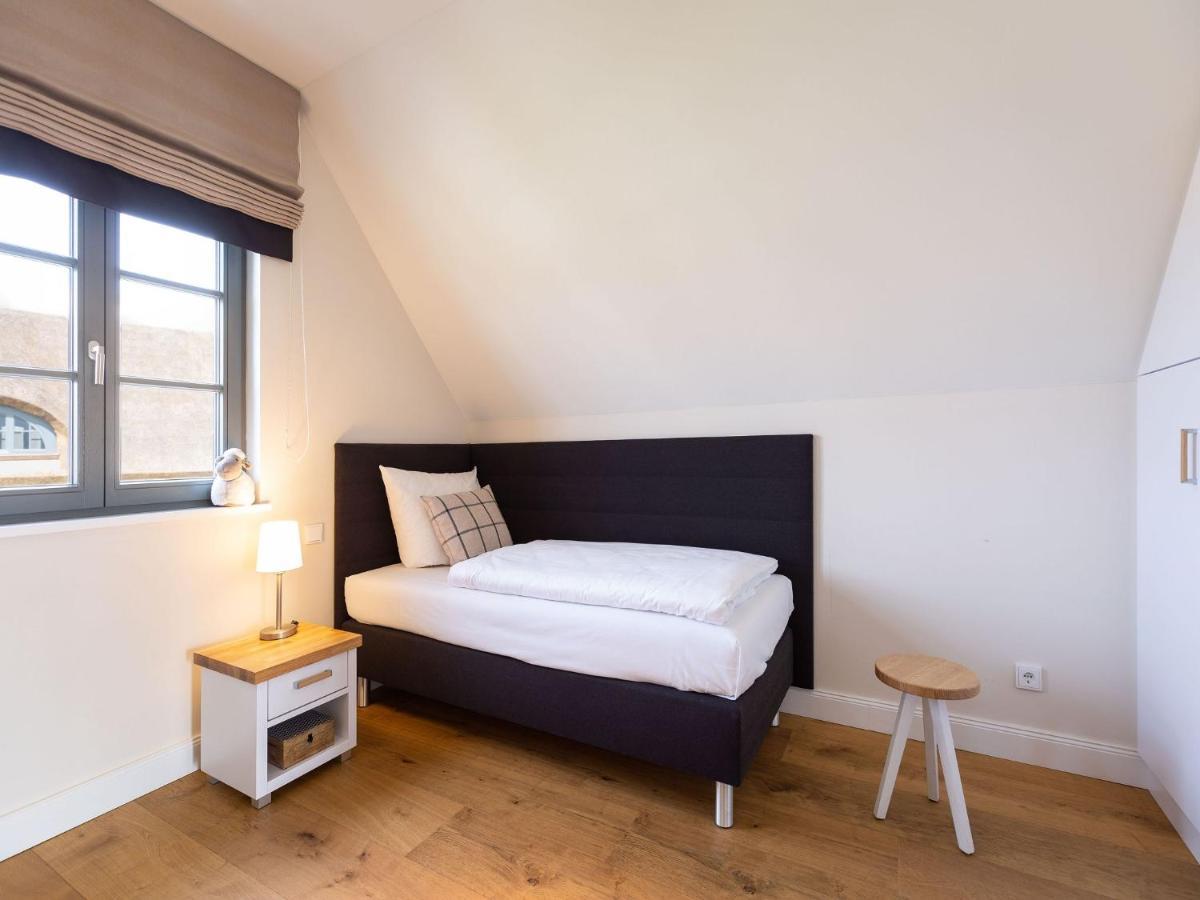 Reetland Am Meer - Premium Reetdachvilla Mit 2 Schlafzimmern, Sauna Und Kamin E04 Dranske Extérieur photo